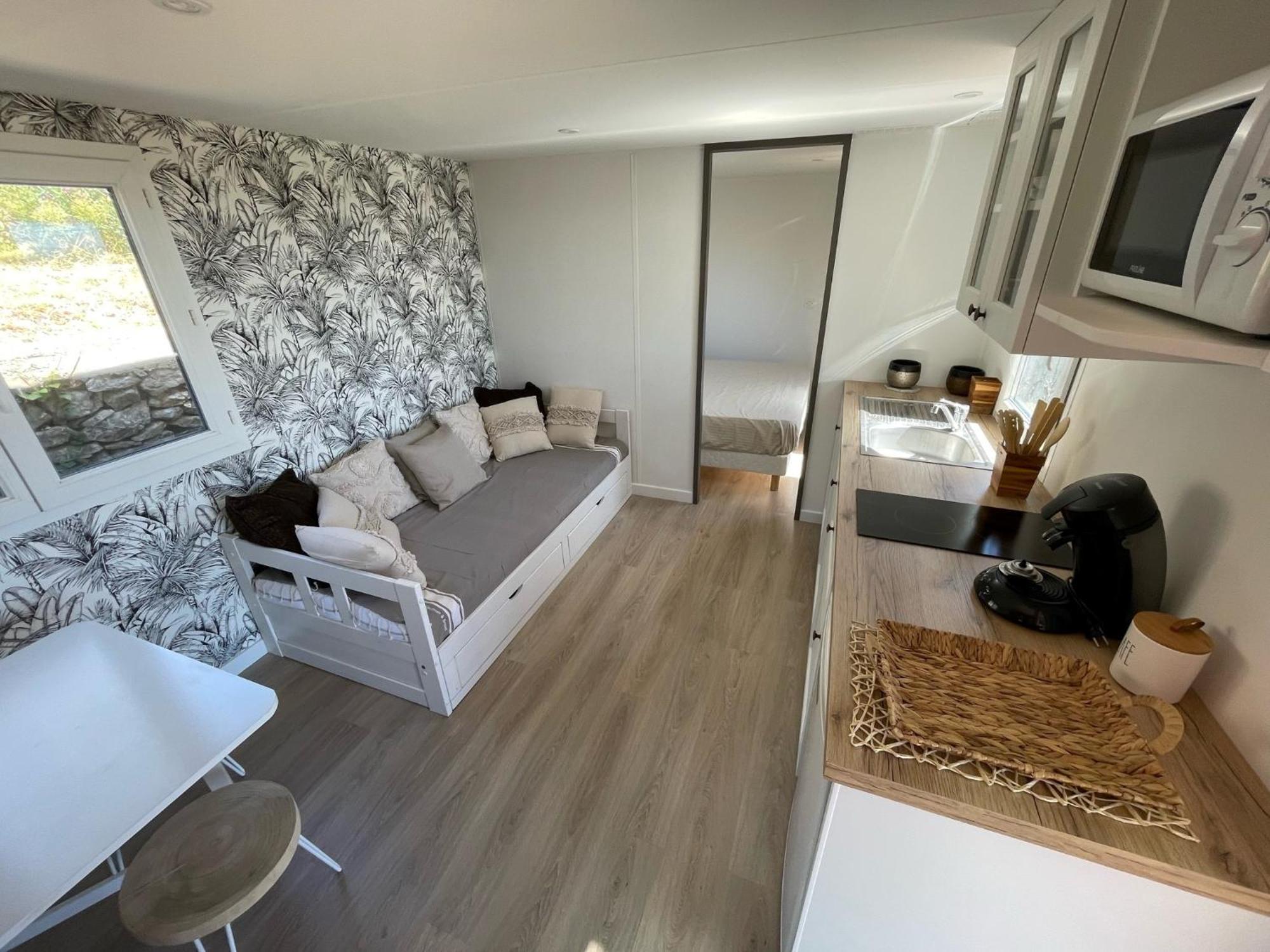 Mobil-Home En Pleine Nature A 3 Mins Du Lac Du Salagou Avec Vue Panoramique Lacoste  ภายนอก รูปภาพ