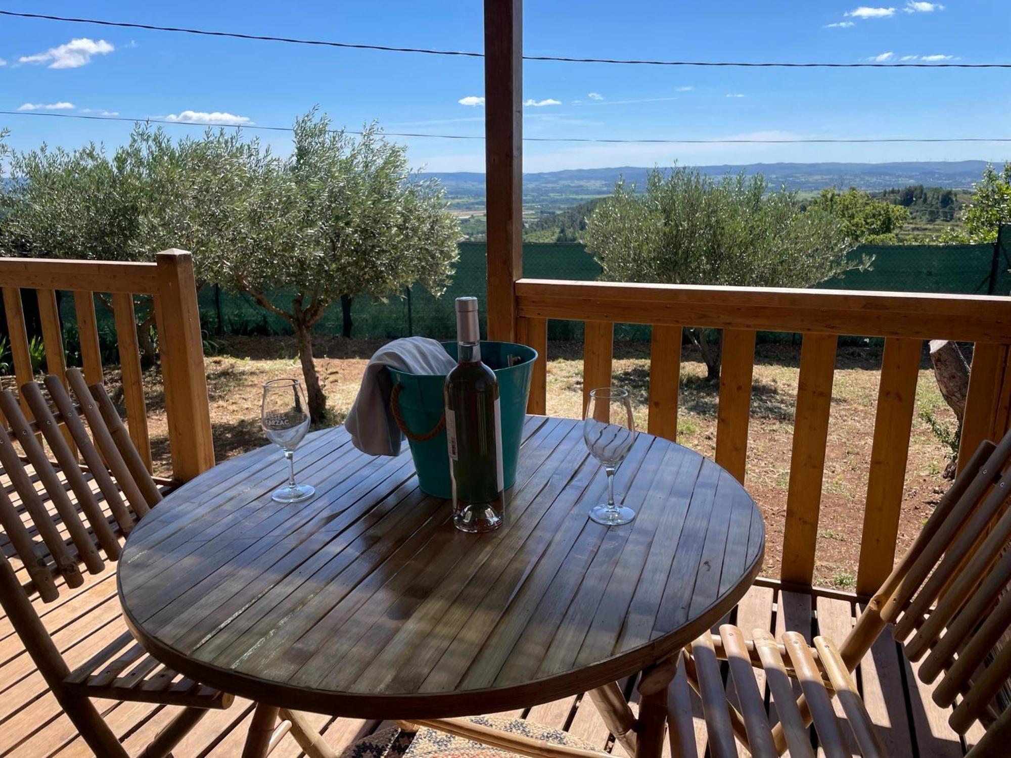 Mobil-Home En Pleine Nature A 3 Mins Du Lac Du Salagou Avec Vue Panoramique Lacoste  ภายนอก รูปภาพ