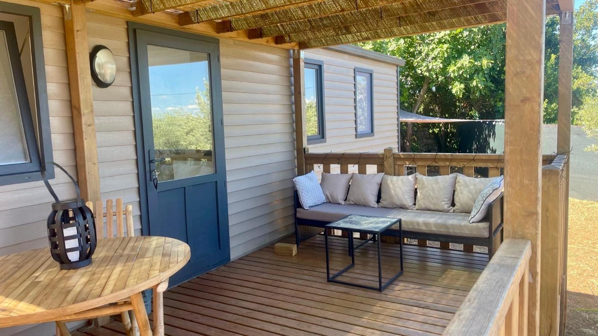 Mobil-Home En Pleine Nature A 3 Mins Du Lac Du Salagou Avec Vue Panoramique Lacoste  ภายนอก รูปภาพ